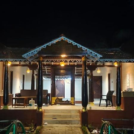 치담바람 Krish Garden 빌라 외부 사진