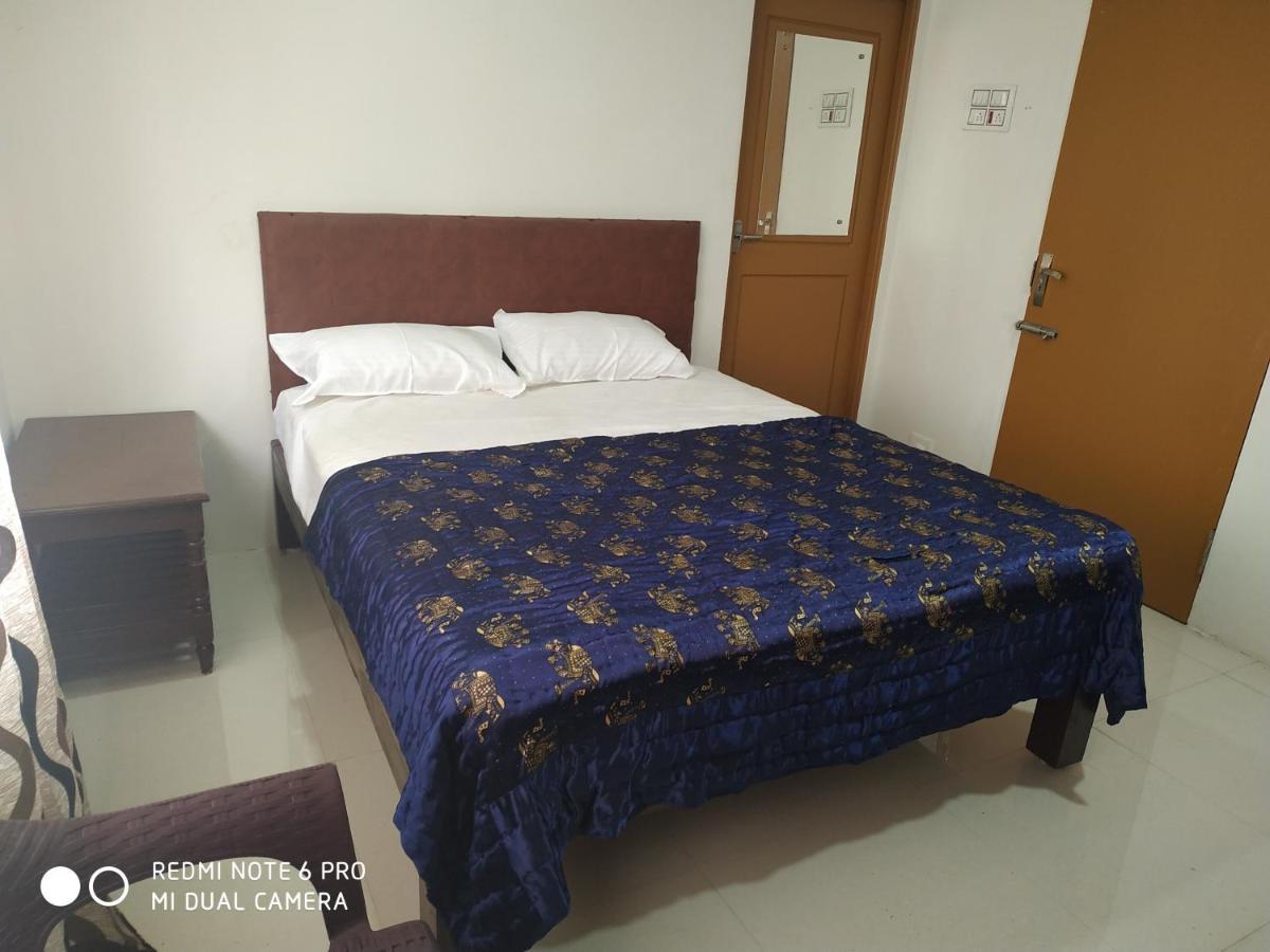 치담바람 Krish Garden 빌라 외부 사진